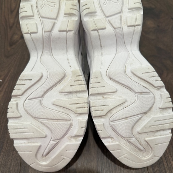 Puma Sneaker - Picture 8 of 9